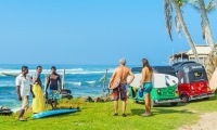 Surfen lernen in Sri Lanka