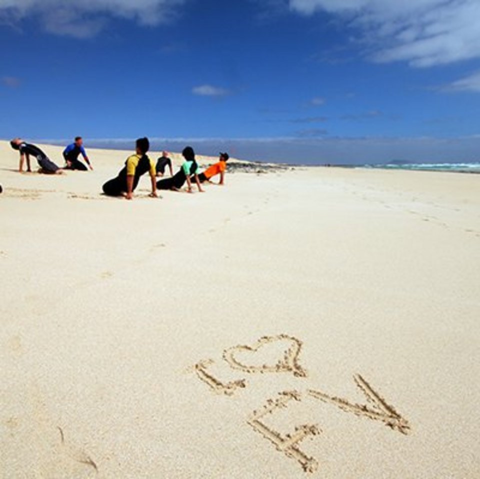 Homegrown Surfcamp Corralejo Fuerteventura Kanaren Surfstunde