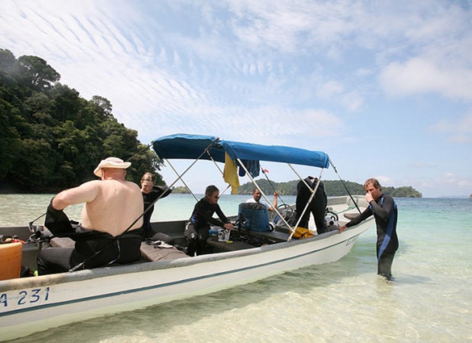 Rancho Estero Surfcamp Panama Santa Catalina Reef Break surfen