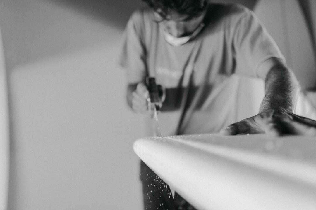 Surfboards, Shaping