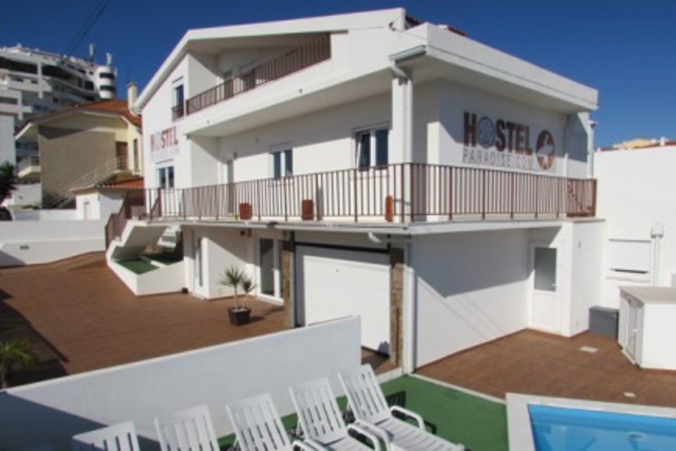 Zambeachhouse Portugal Lourinha Histel mit Pool