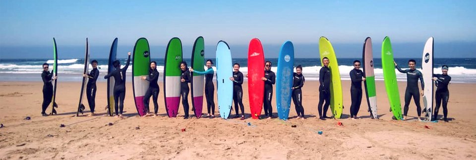 Moby Dick Surfcamp Praia do Guincho Portugal Gruppen Surfkurs