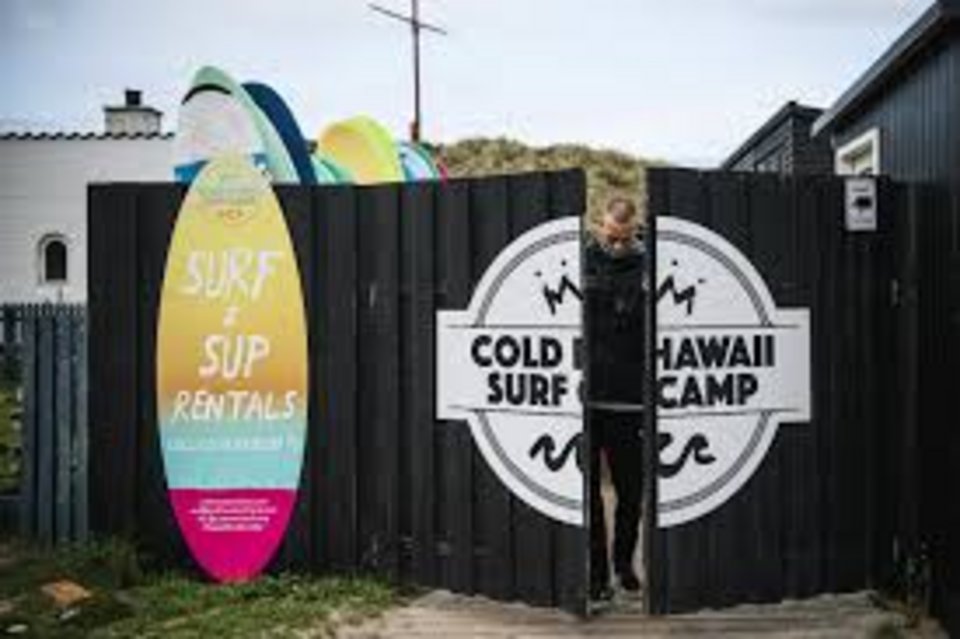 Cold Hawaii Dänaemark Kitmoller Boardverleih und Surfschule
