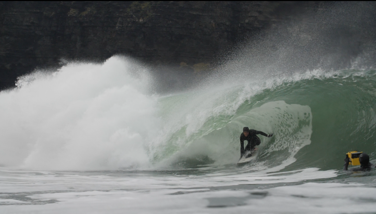 Jonas Bronnert, Surfer, Bigwaves, Barrel