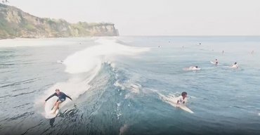 Solid Surflehrer Ausbildung Bali Canggu Indonesien Spot Check
