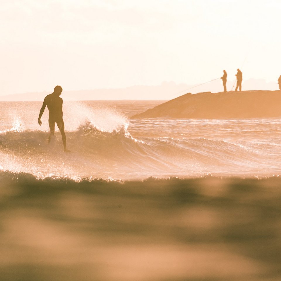 Ecu Surflodge Caparica surfcamp portugal home surfspot