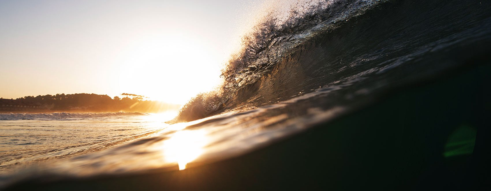 Escuela Cantabra de Surf Spanien Surfcamp Wennenreiten