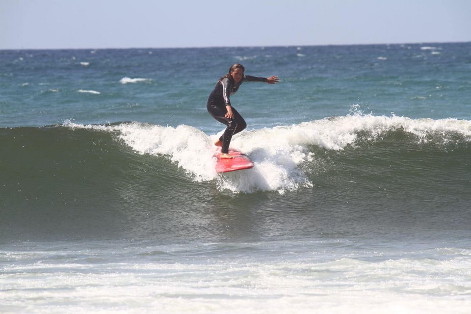 Go 4 Surf Surfcamp Frankreich Contis Plage grüne Wellen surfen