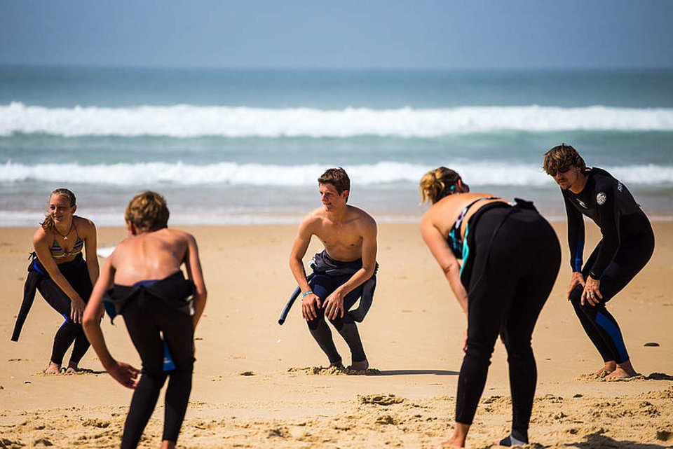 Wavetours Family Surfcamp Biscarrosse Frankreich Surfkurse für alle Level