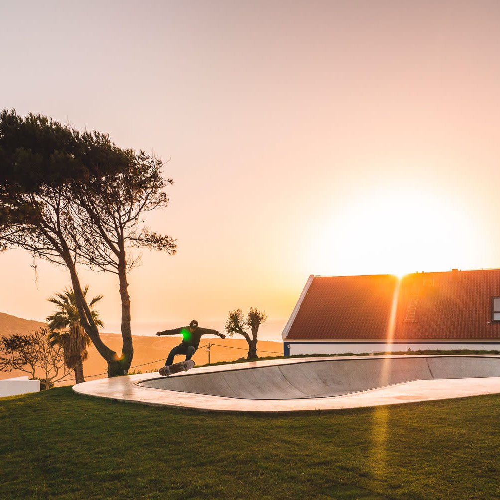Lapoint Surfcamp Ericeira - Eigene Skate Bowl