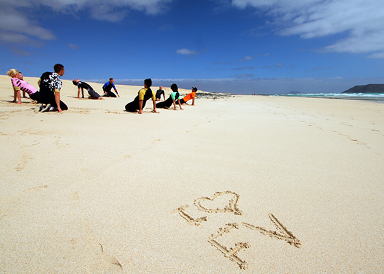 Homegrown Surfcamp Corralejo Fuerteventura Kanaren Surfstunde