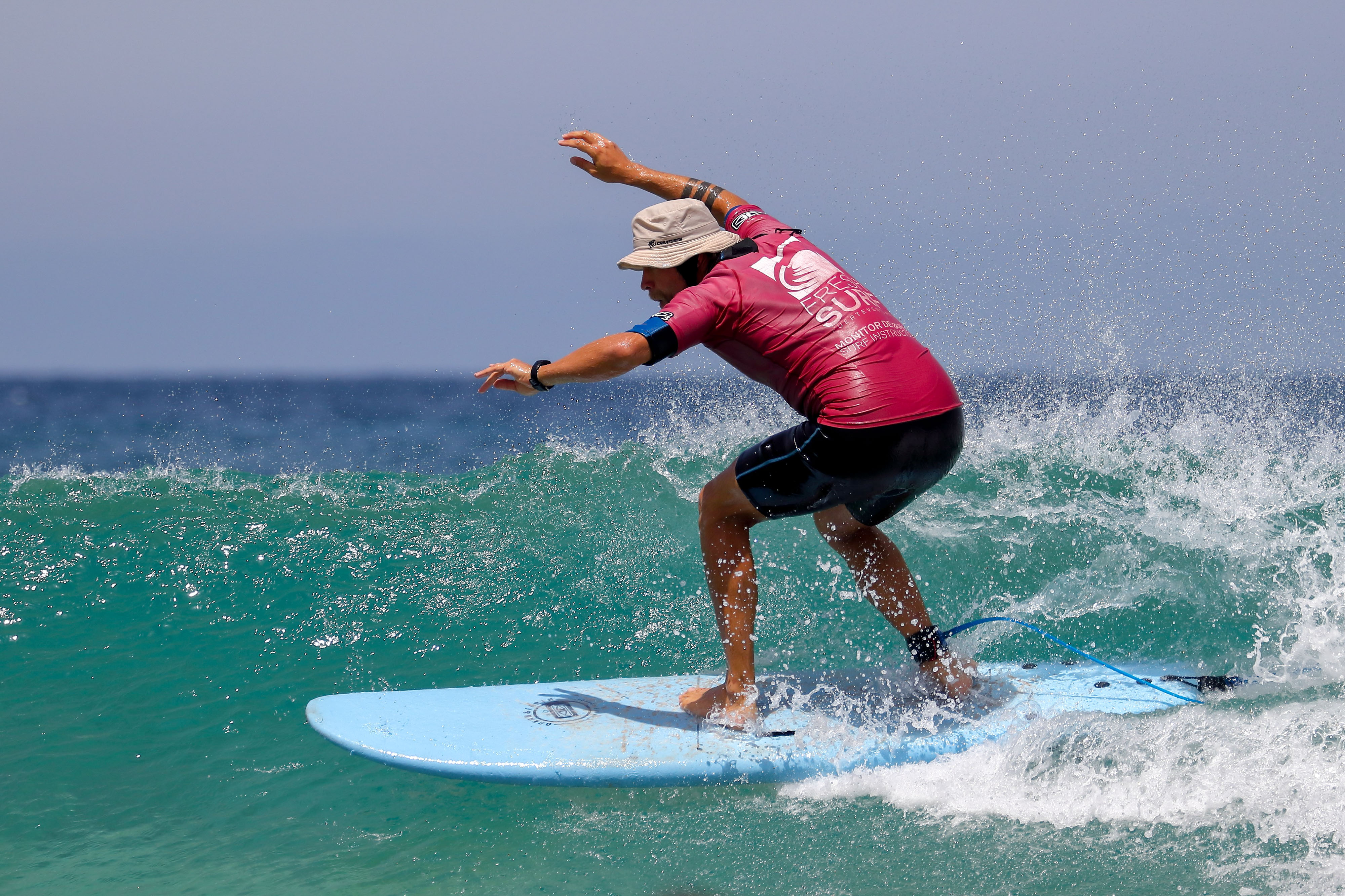 Surf House Les Estasmysedgewick - r0s77iz