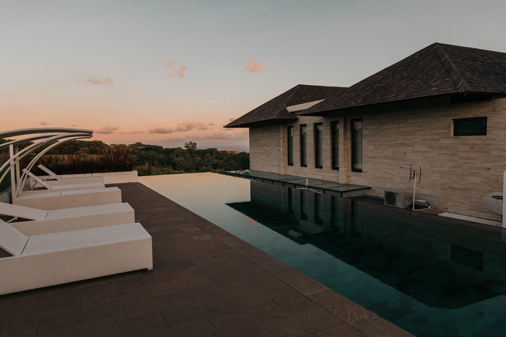 Rapture Surfcamp Bali Green Bowl Bukit mit Meerblick