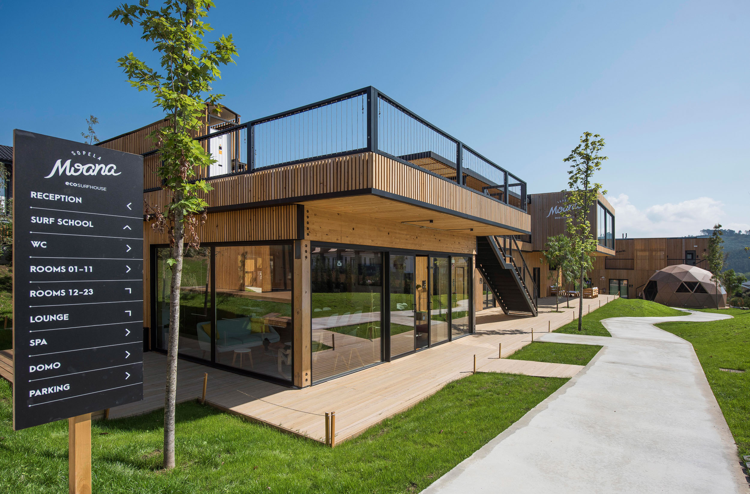 Eco Surfhouse Bilbao Surfcamp Spanien surfen lernen