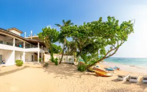 Beachfront Surfcamp Sri Lanka
