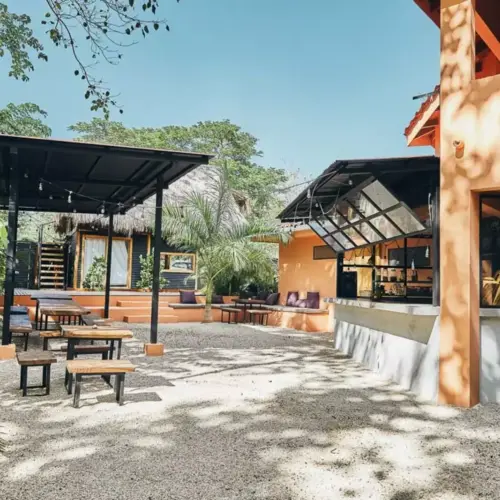 Surfcamp Playa Avellanas Costa Rica