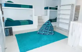 Mehrbettzimmer im Surfcamp Green Bowl