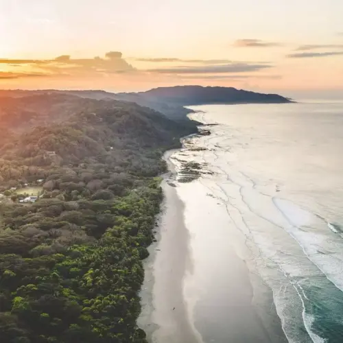 wellenreiten-zopilote-surfcamp-costa-rica-playa-hermosa-beachbreak