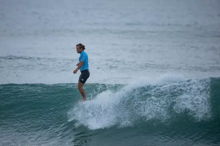 wellenreiten-mag-online-surf-dm2025_surfer