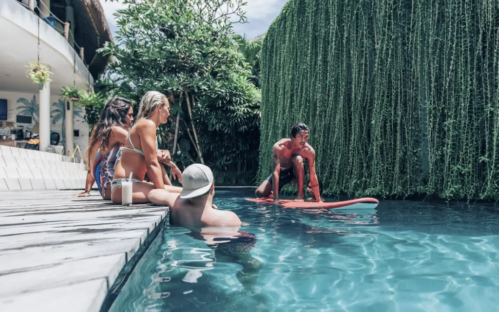 Pure Surfhouse Bali Canguu Surfcoaching