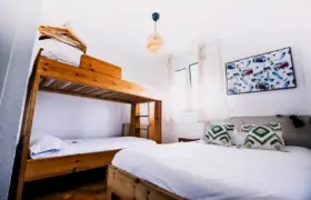 Surfcamp Loredo 4er Mehrbettzimmer