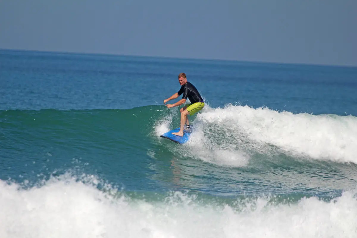Surf- und Yoga-Angebote