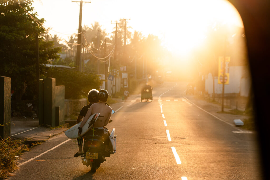 srilanka_surfcamp_beachfront_surfcamps_puresurfcamps_surfing_surflifestyle_surfing-02565