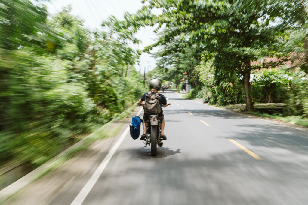 surfcamp-indo-uluwatu-bike