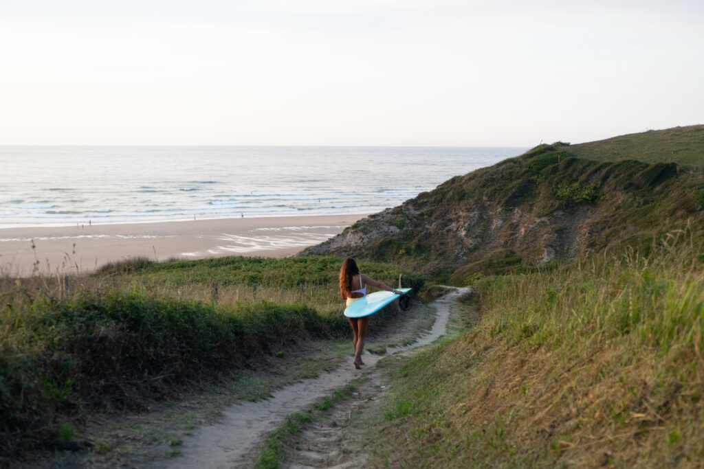 surfcamp-spain-cantabria-walk-surf
