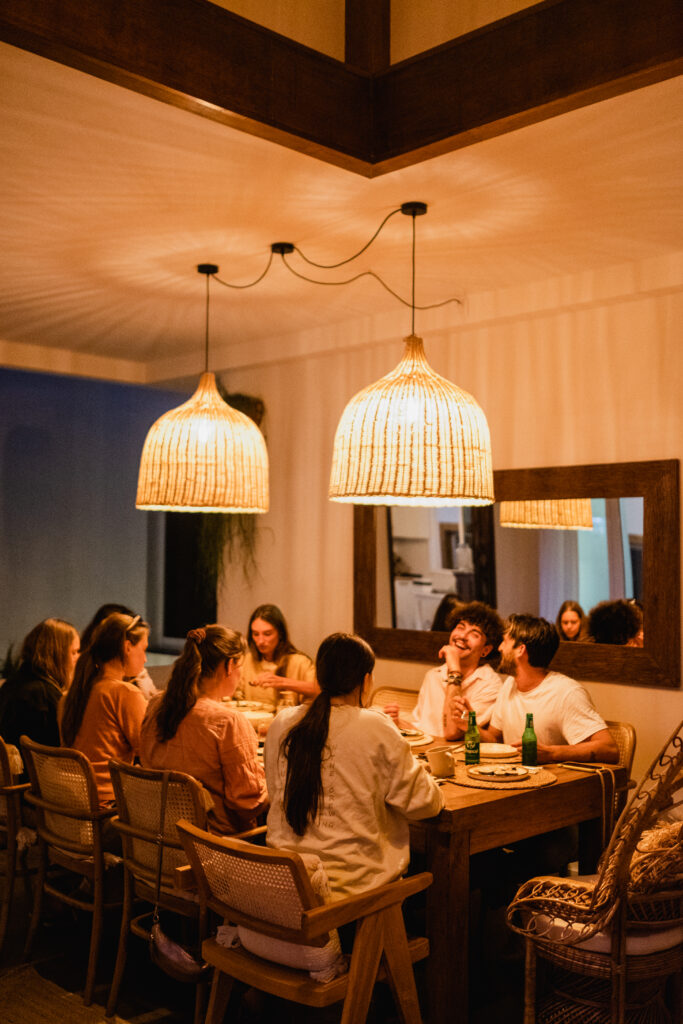 surfcamp-spain-fuerte-dinner