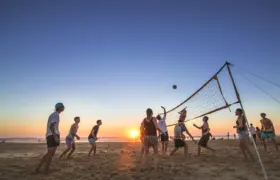 Beachvolleyball am Strand von Saint Girons