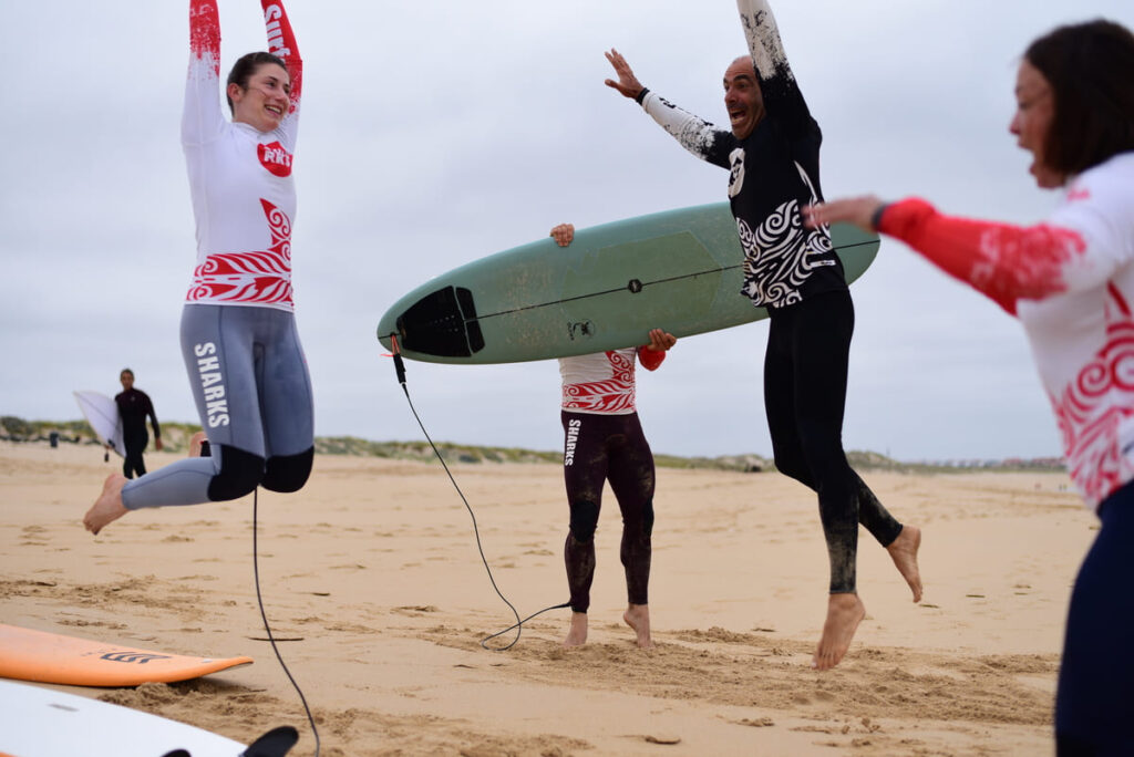 Shark's Lodge Ferrel Portugal_Surfkurs