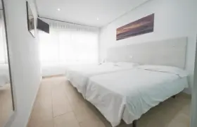 Surf Cabins Triple Room