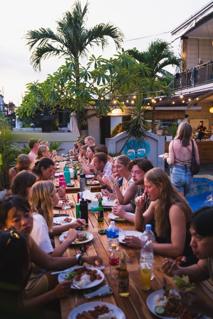 Elsewhere Surfcamp Canggu_Daily family dinner