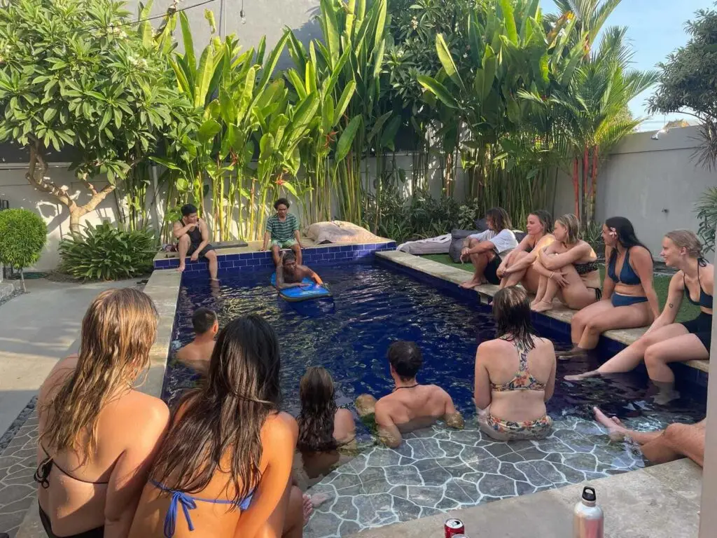 Elsewhere Surfcamp Canggu_Pool session