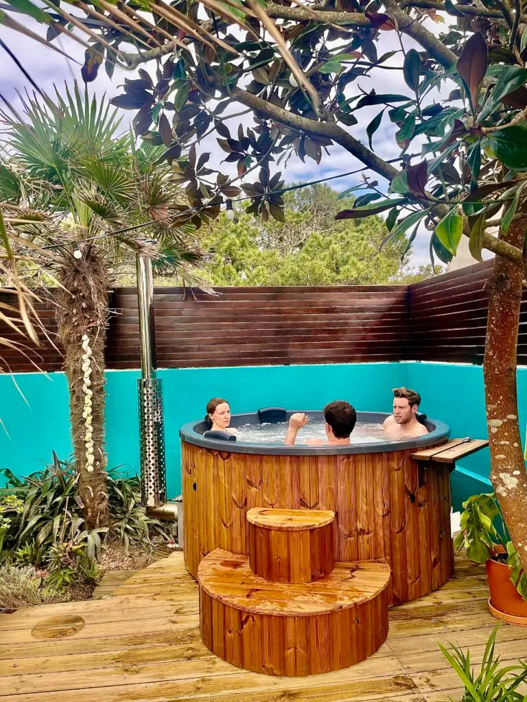 Surflodge Tocha Whirlpool
