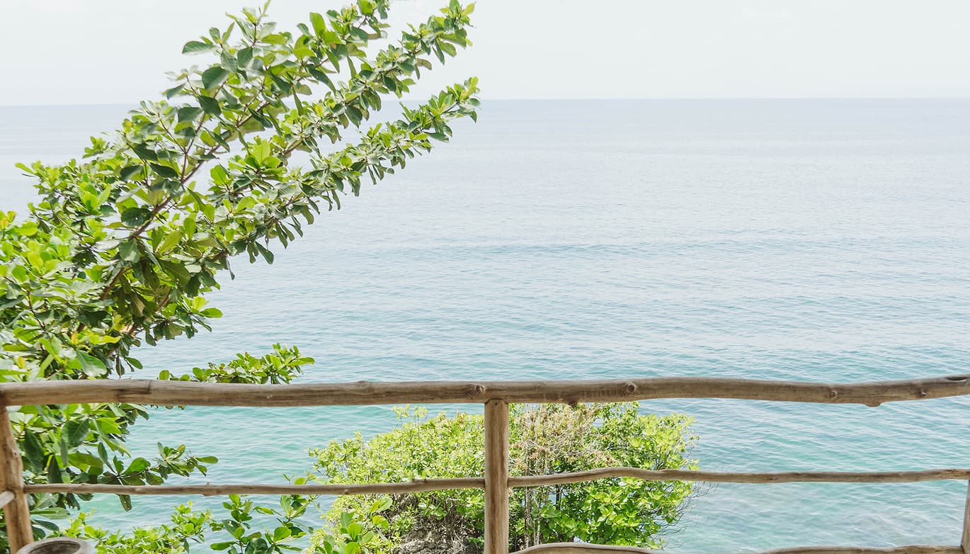 surfcamp-lombok-villa-family-room