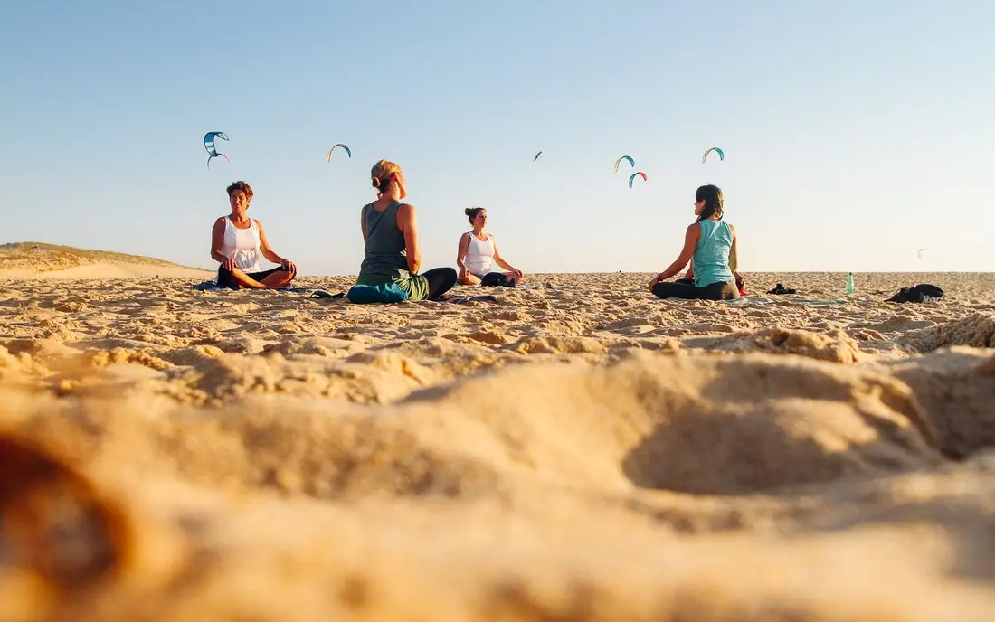 Yoga im Surfcamp auf den Azoren