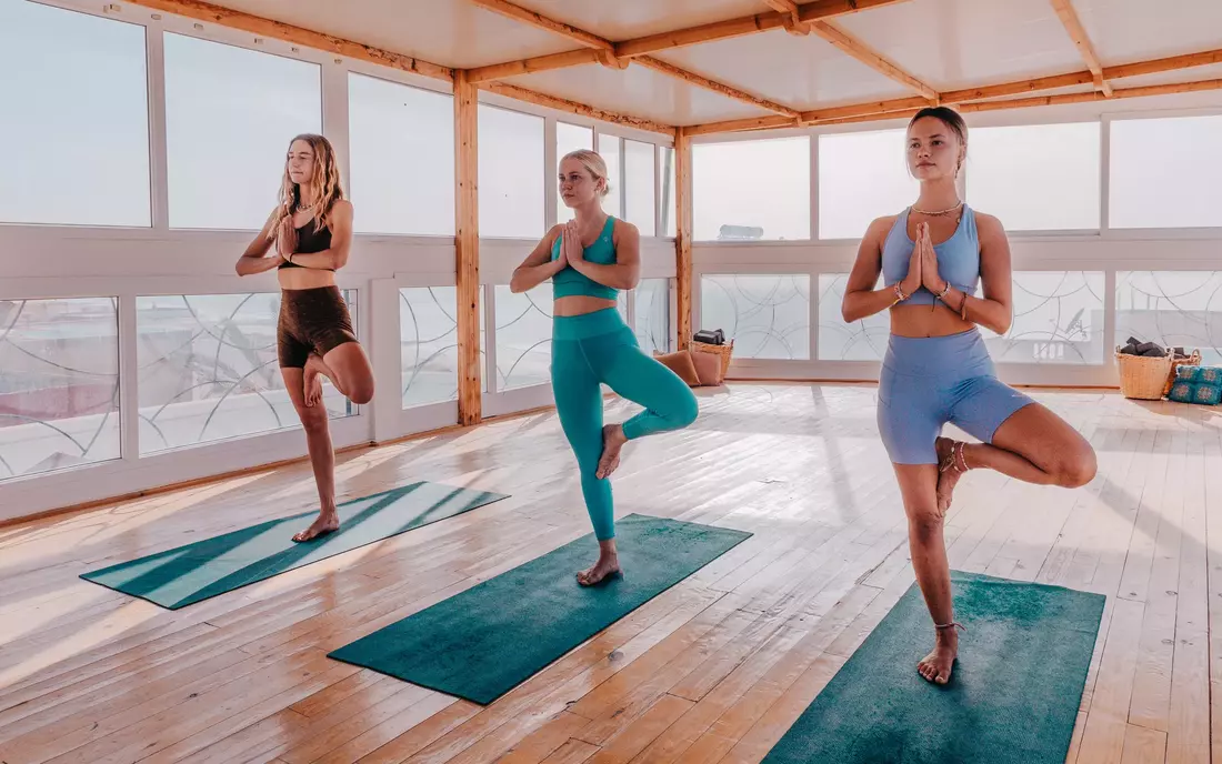 Yoga im Surfcamp