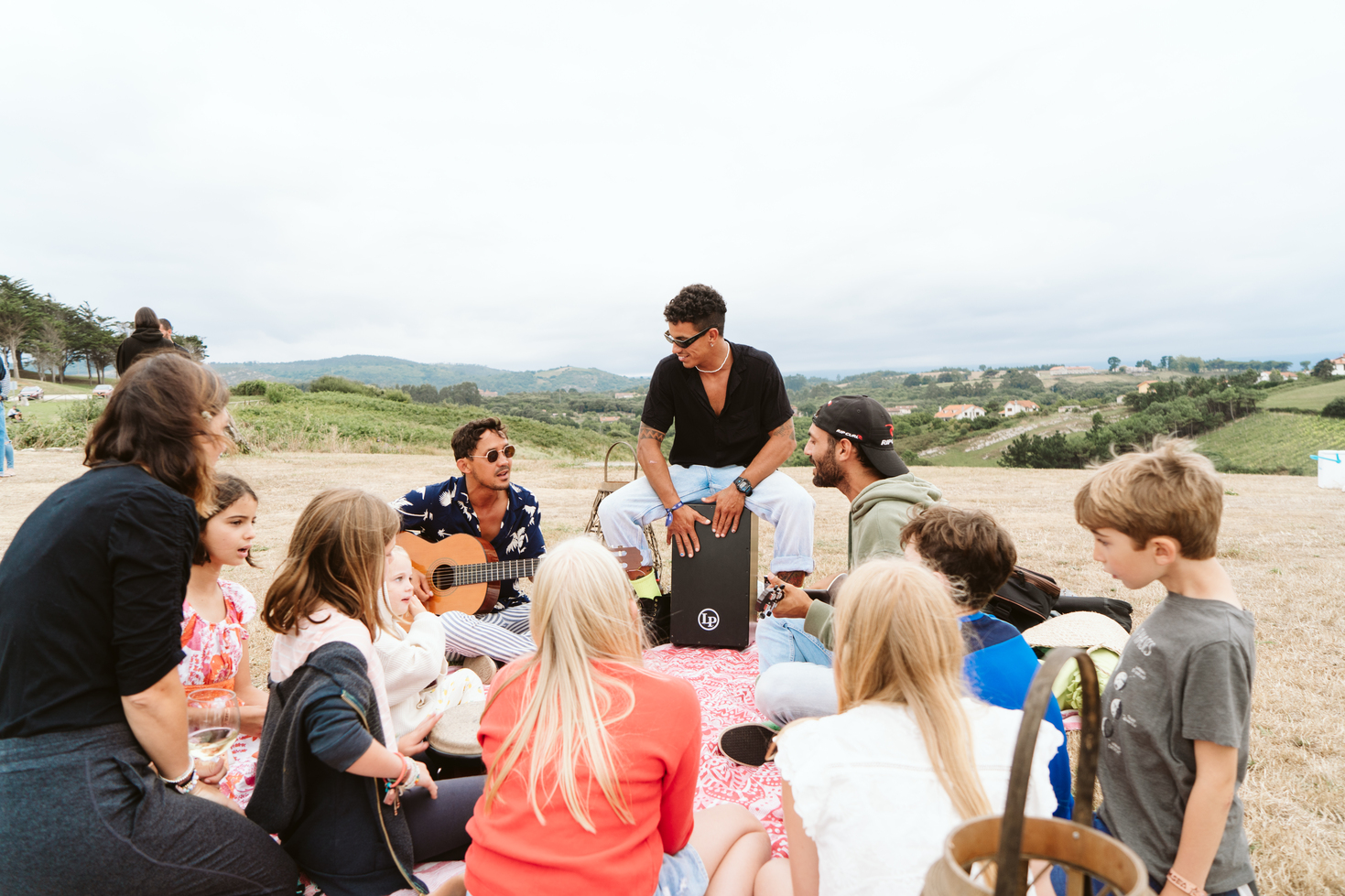 Beachvolleyball im Surfcamp